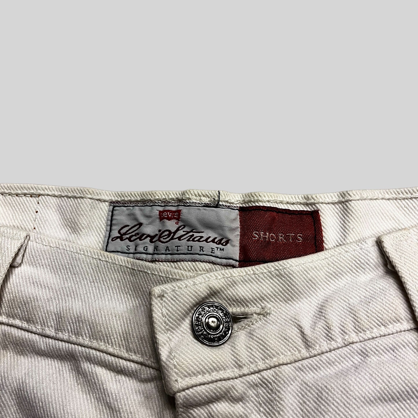 Levi’s540 denim half pants　White