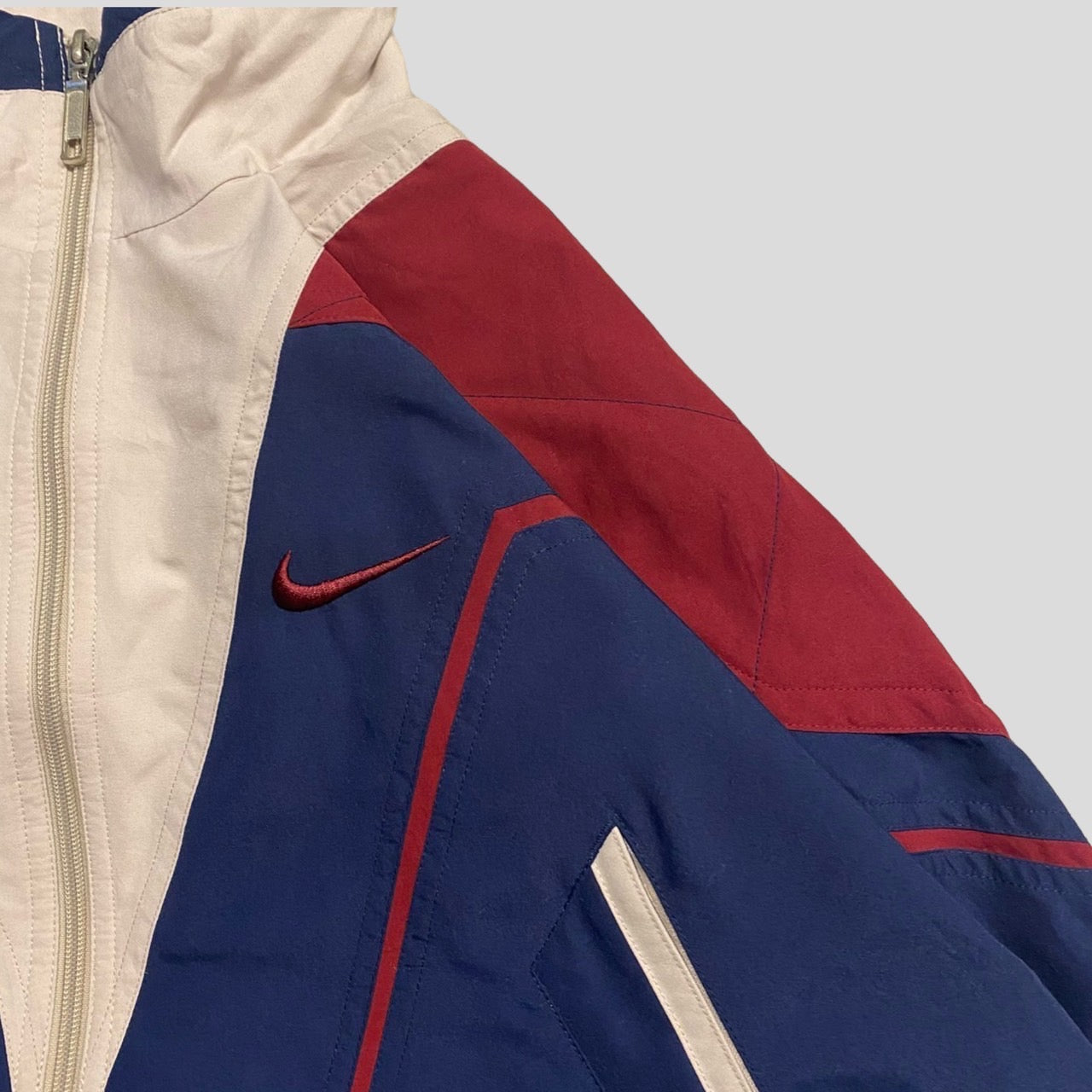 90's NIKE nylon jacket ivory/Navy/Red