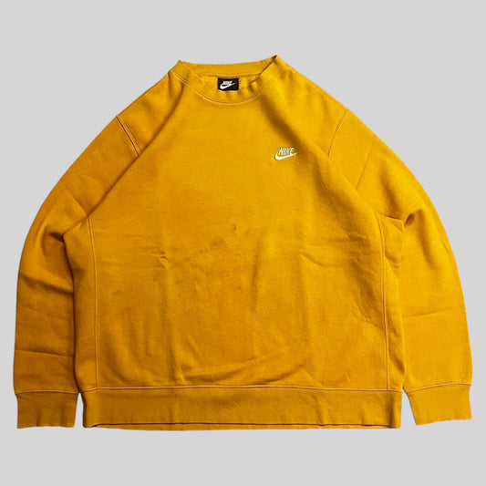 NIKE sweat yellow