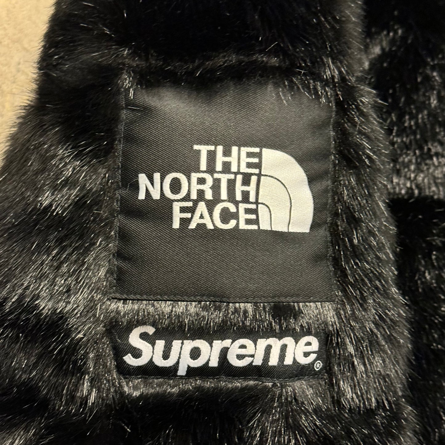 Supreme ×The North Face  Faux Fur Nuptse 20AW