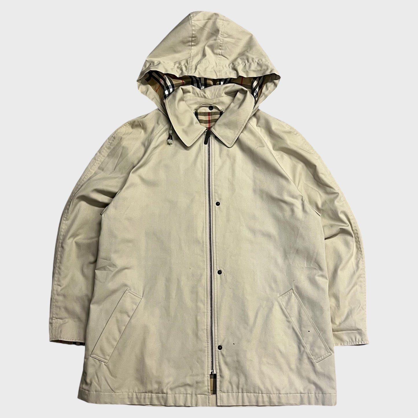 Burberry trench coat beige